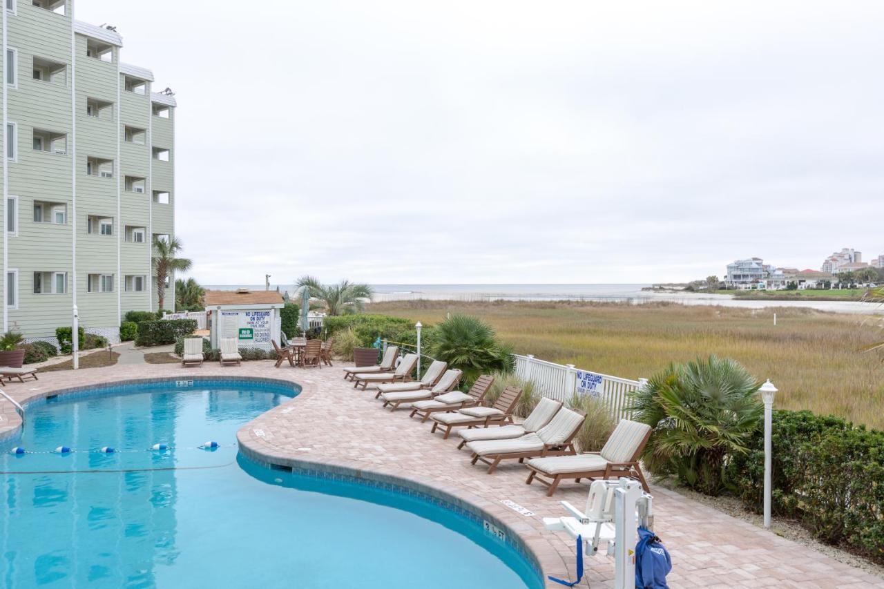Sands Beach Club Briarcliffe Acres Kültér fotó